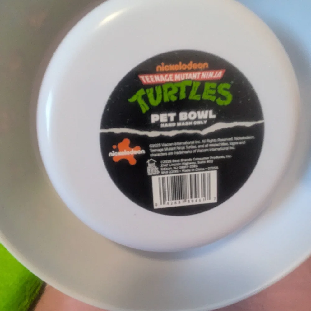 Nickelodeon Green Dog Bowl with Ninja Turtles Design